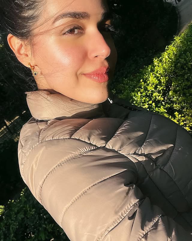 face lips closeup naila grrewal bollywood actress