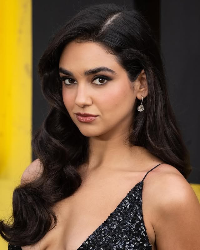 geraldine viswanathan hot sexy bold hd pics