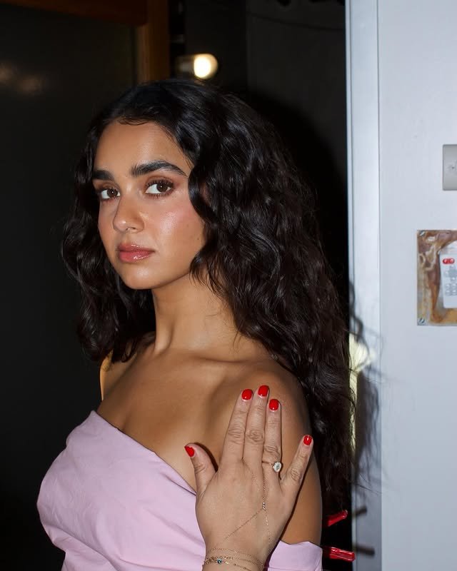 geraldine viswanathan wallpaper full hd